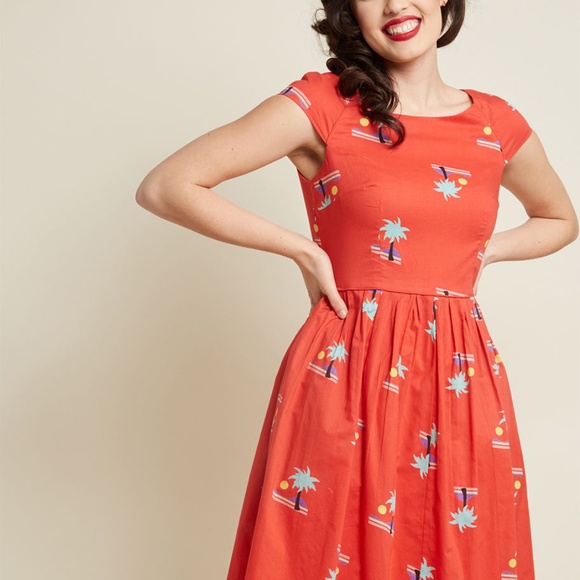 NWT Modcloth Emily and Fin Unmatched Panache Dress - Picture 2 of 3